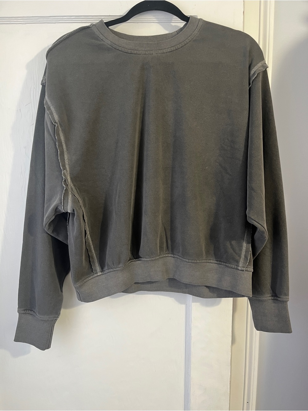 Zenana Women’s Small Washed Charcoal Crewneck Sweatshirt